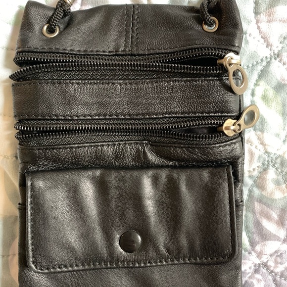 Wallets - Picture 11 of 16